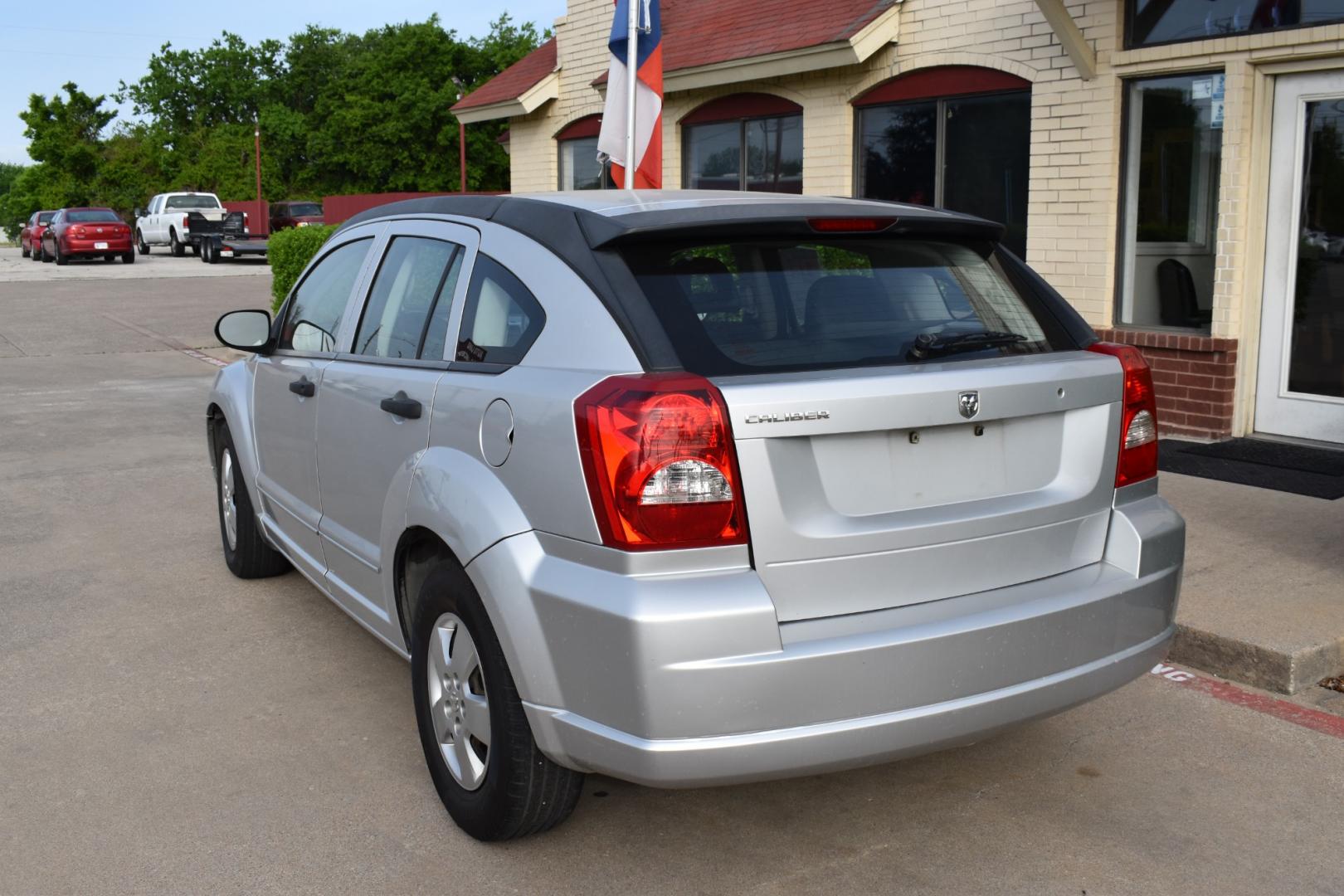 2008 Silver Dodge Caliber (1B3HB28BX8D) with an 4.2.0L engine, CVT transmission, located at 5925 E. BELKNAP ST., HALTOM CITY, TX, 76117, (817) 834-4222, 32.803799, -97.259003 - The 2008 Dodge Caliber had some features and qualities that may appeal to certain buyers, but it's important to note that as a vehicle from over a decade ago, there may be some considerations to keep in mind. Here are some potential benefits: Affordability: Given its age, a 2008 Dodge Caliber may b - Photo#2
